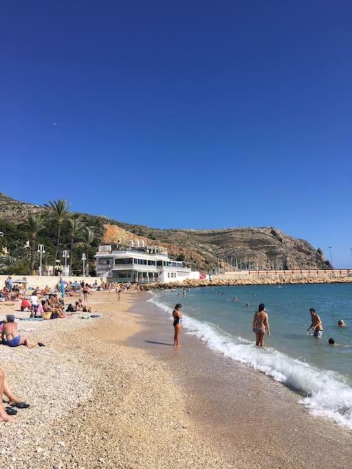 Piso Bonito Cerca De La Playa Con Piscina, Jardin, Gimnasio Y Garaje Lejlighed Jávea Eksteriør billede