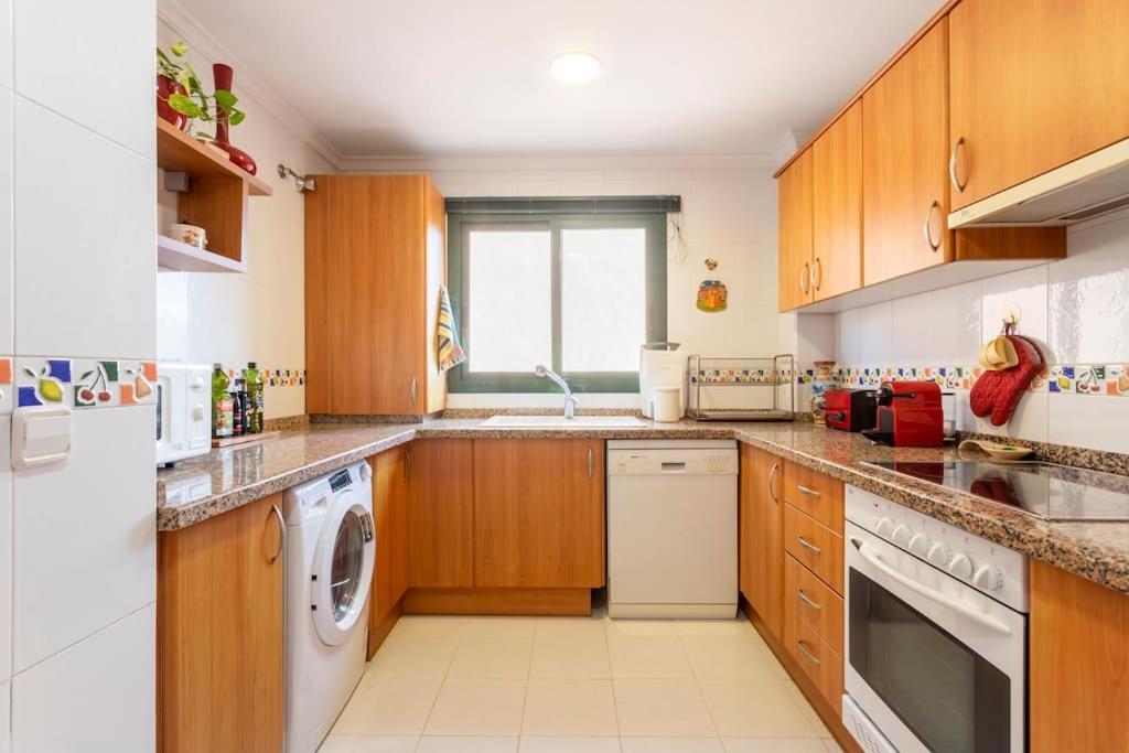 Piso Bonito Cerca De La Playa Con Piscina, Jardin, Gimnasio Y Garaje Lejlighed Jávea Eksteriør billede